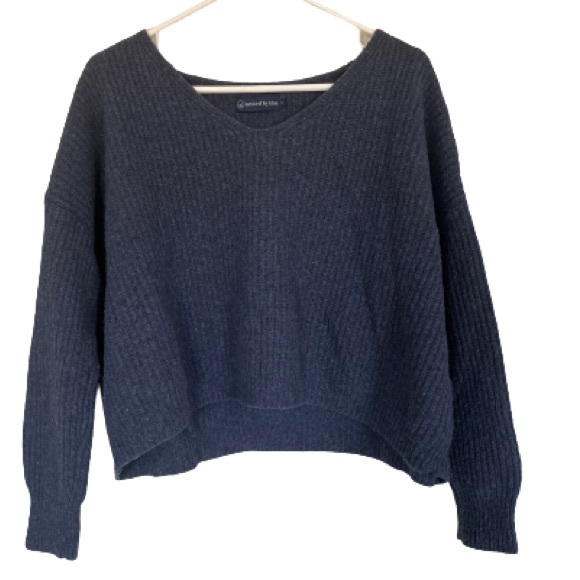 United By Blue Sweaters - UNITED BY BLUE V NECK  MIDNIGHT SWEATER SIZE M